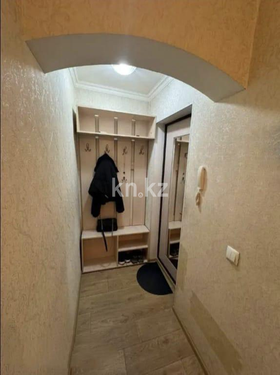 Аренда 1-комнатной квартиры, 30 м², ул. Бейбитшилик, дом  58 - Молдагулова - Аренда квартир помесячно в Казахстане фото 2 из 9
