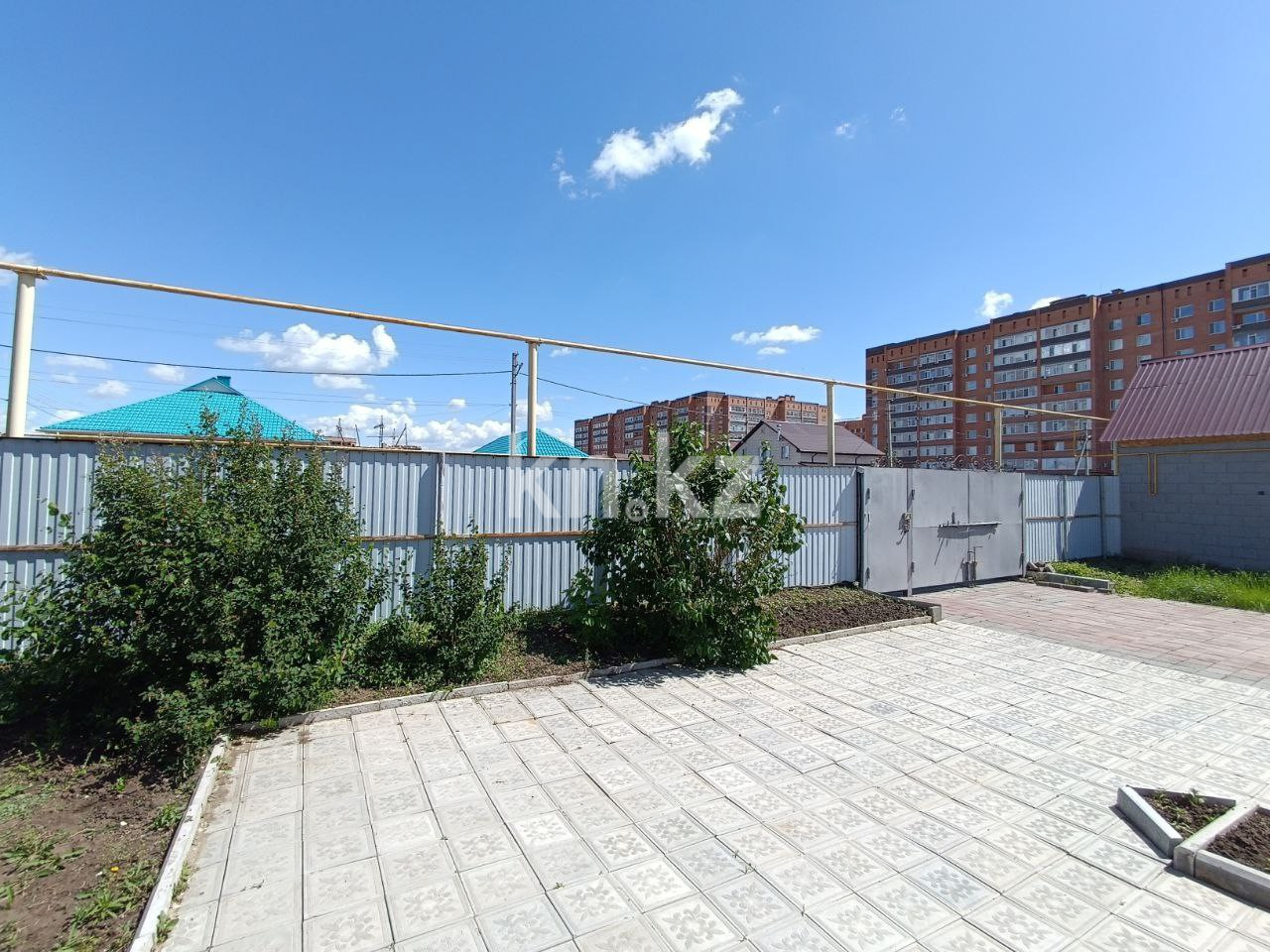 Продажа 5-комнатного дома, 213 м², 68-й квартал - Продажа квартир в Костанае фото 5 из 34