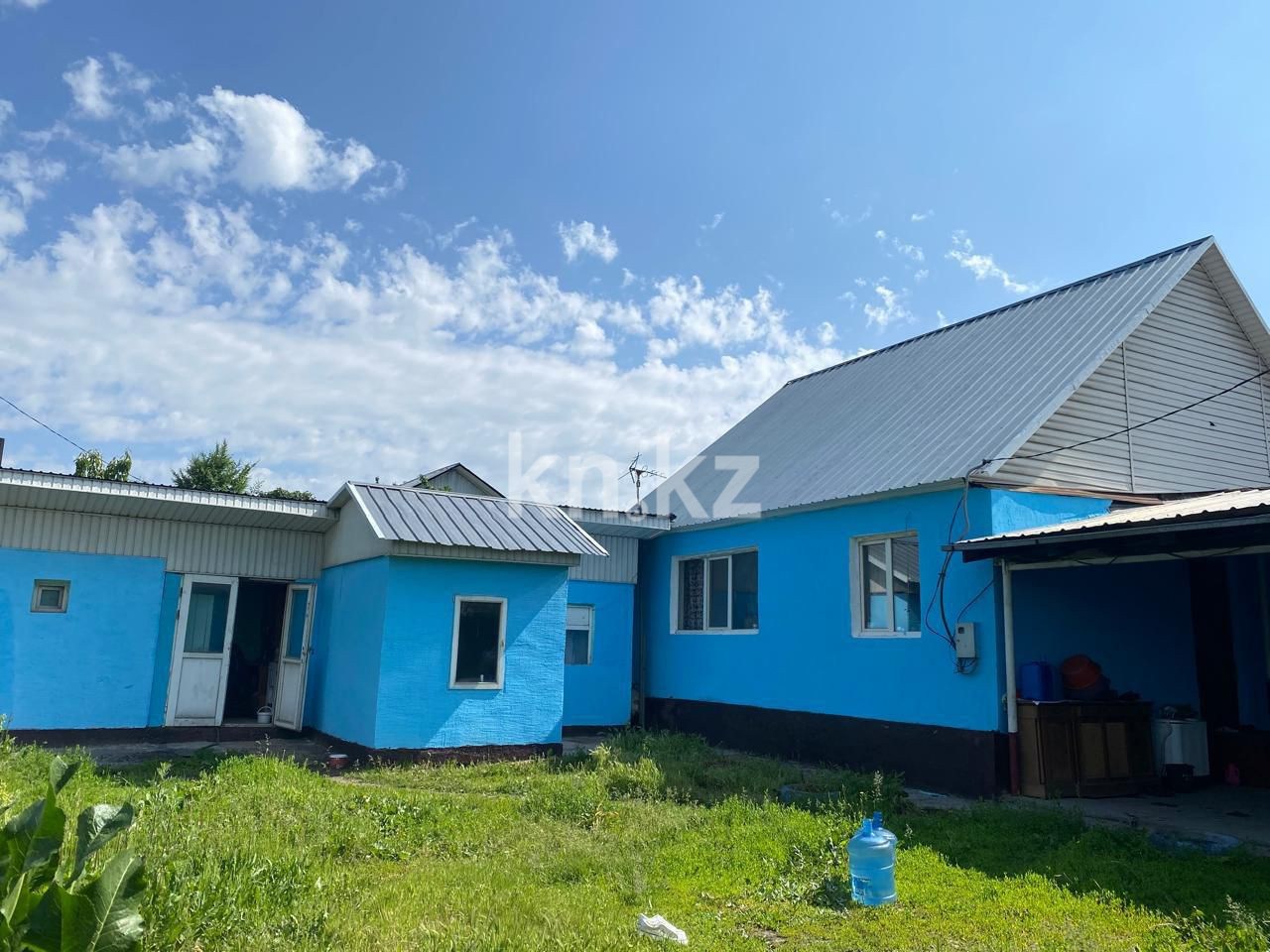 Продажа 4-комнатного дома, 75 м², ул. Каракемер - Продажа домов и коттеджей в Алматы фото 1 из 16