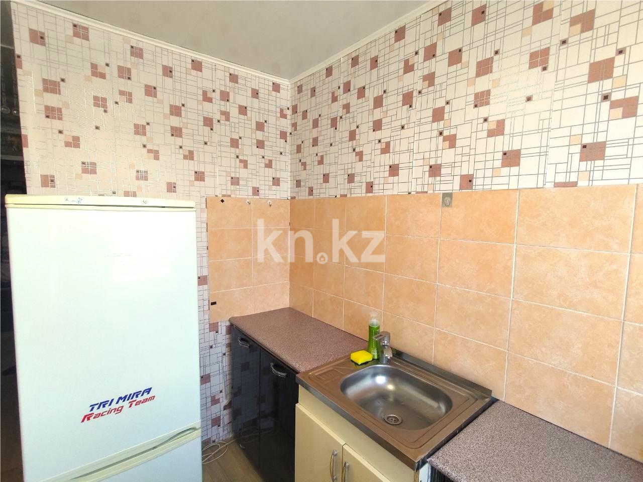 Продажа 1-комнатной квартиры, 31 м², 23 мкр., дом  39а в Караганде - фото 5