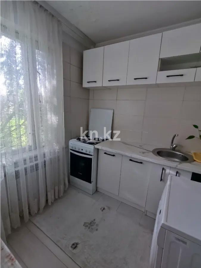 Продажа 1-комнатной квартиры, 36 м², мкр-н Аксай-2, дом  46 в Алматы - фото 3