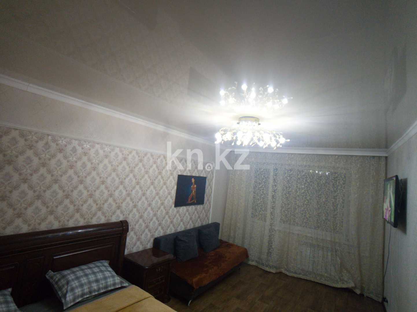 Аренда 1-комнатной квартиры посуточно, 40 м², ул. Рыскулова, дом  15 - Аренда квартир посуточно в Караганде с фото фото 3 из 5