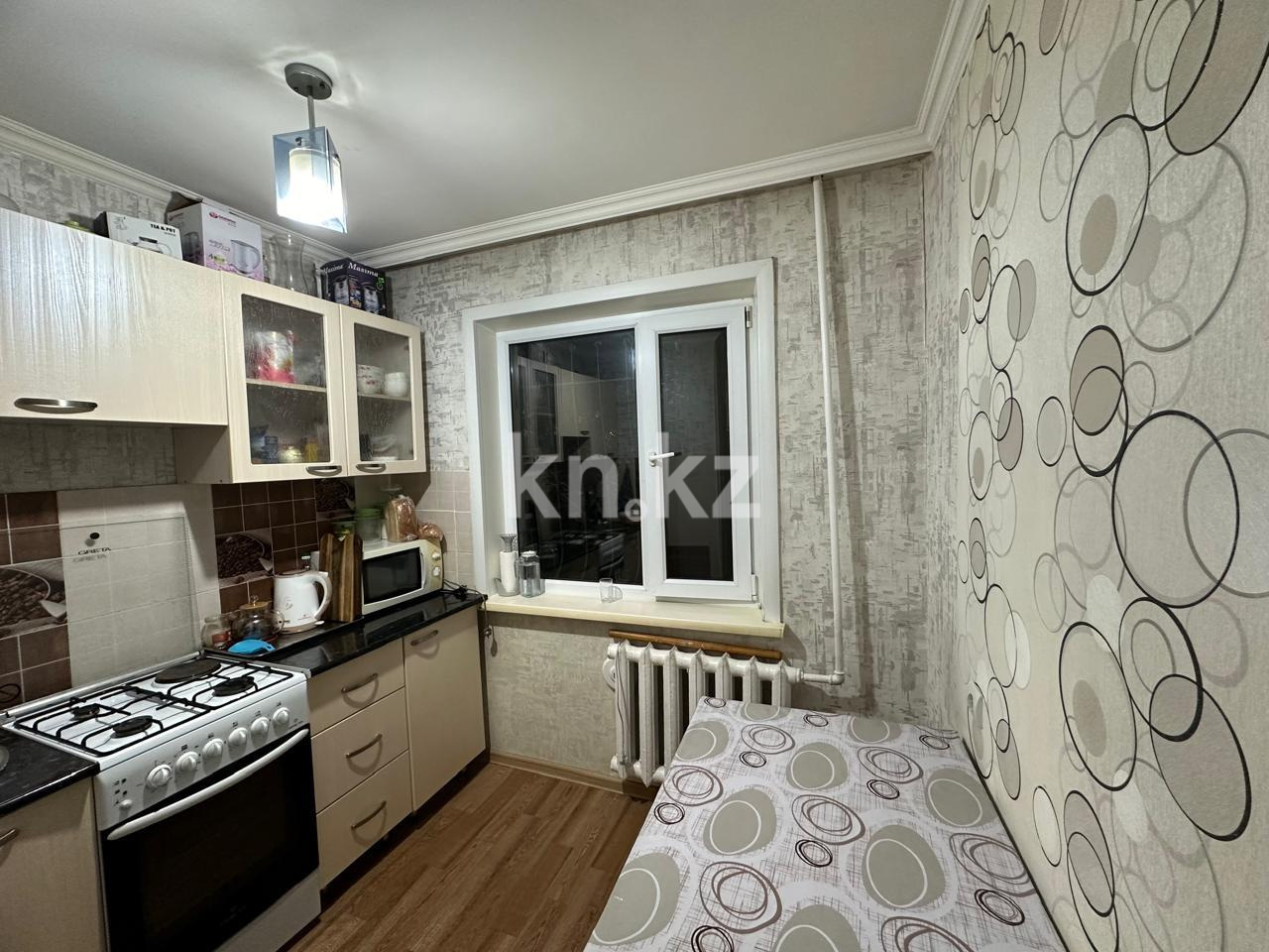 Продажа 3-комнатной квартиры, 62 м², мкр-н 22 - Продажа  трехкомнатных квартир в Караганде фото 5 из 8