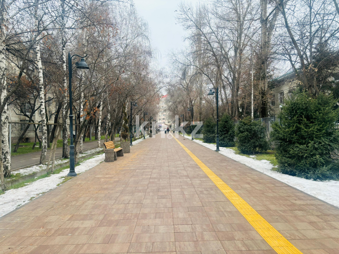 Продажа 4-комнатной квартиры, 96.5 м², мкр. Айнабулак-2, дом  32а - Продажа квартир в Алматы фото 24 из 25