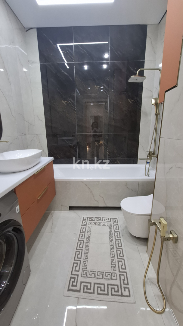 Продажа 2-комнатной квартиры, 62 м² в Караганде - фото 17