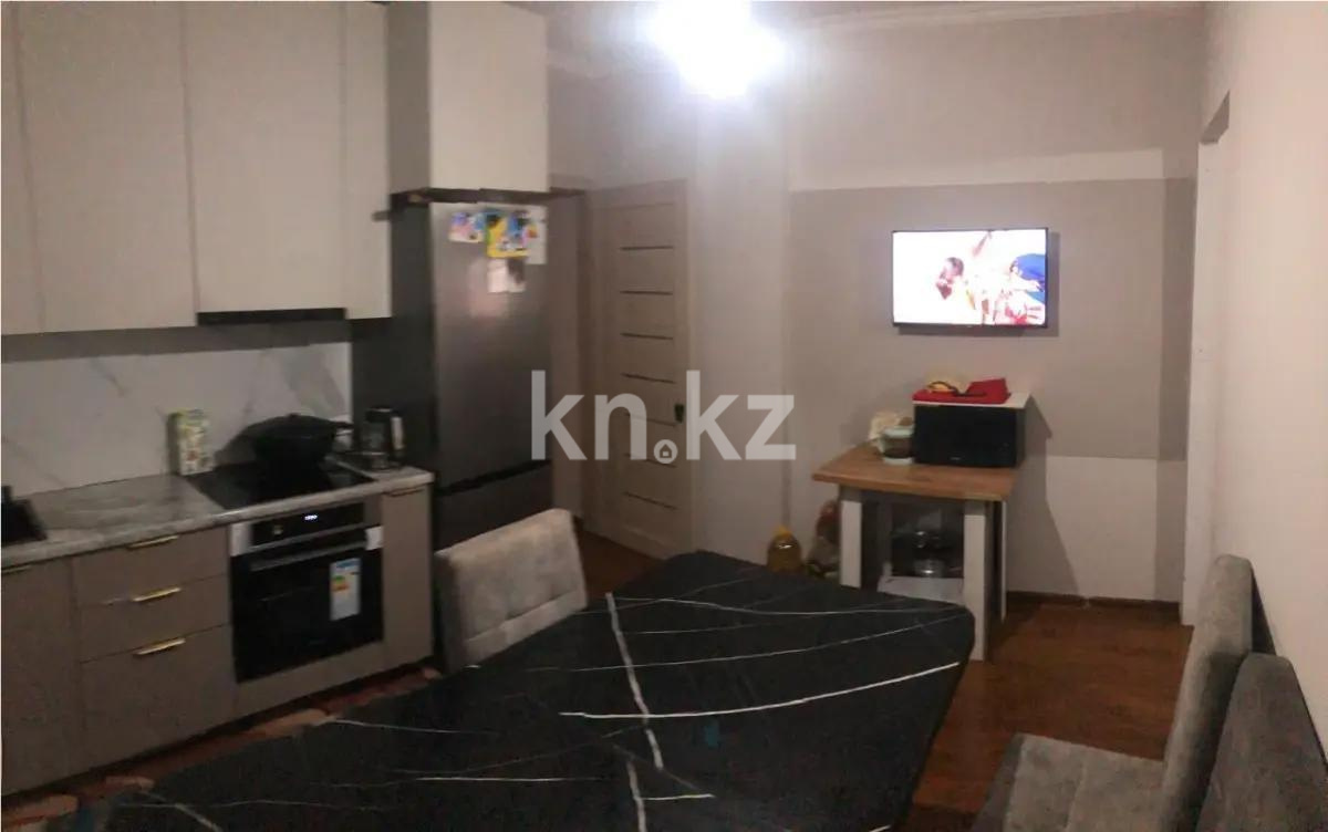 Продажа 3-комнатной квартиры, 80 м², пр. Кошкарбаева, дом  46/1 - Продажа квартир в Казахстане фото 2 из 4