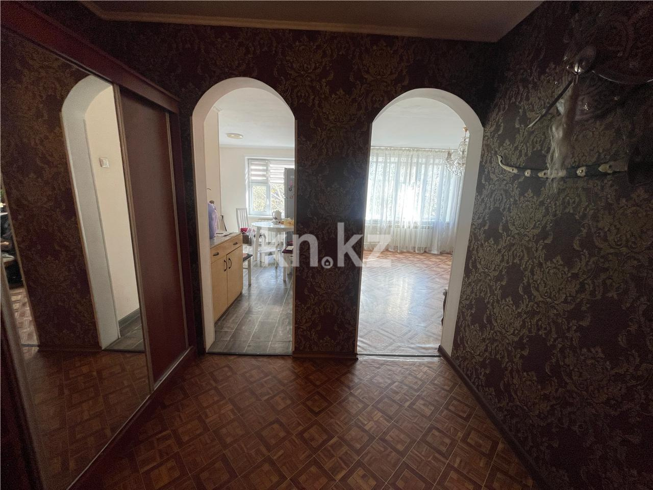 Продажа 3-комнатной квартиры, 72 м², ул. Сатыбалдина - Продажа квартир в Караганде фото 17 из 21