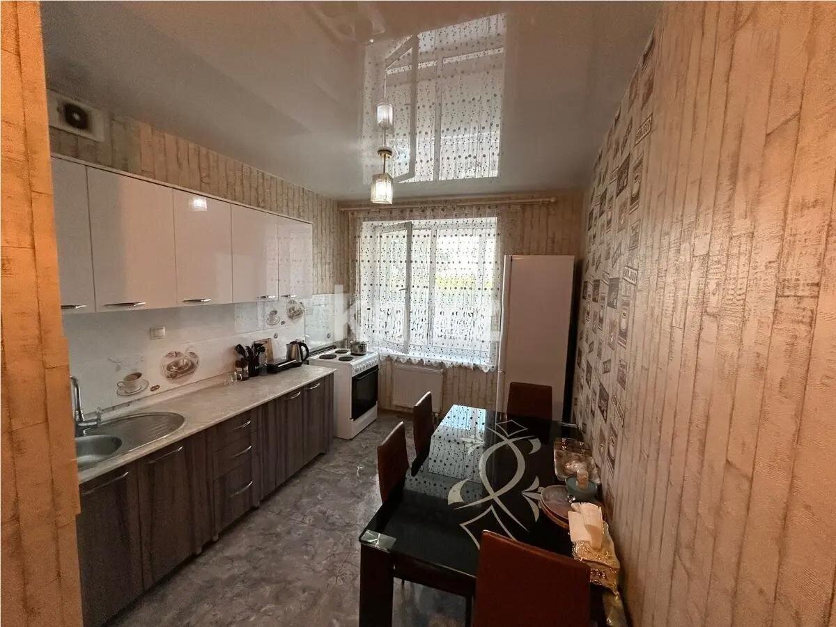 Продажа 2-комнатной квартиры, 76.2 м² в Алматы - фото 4