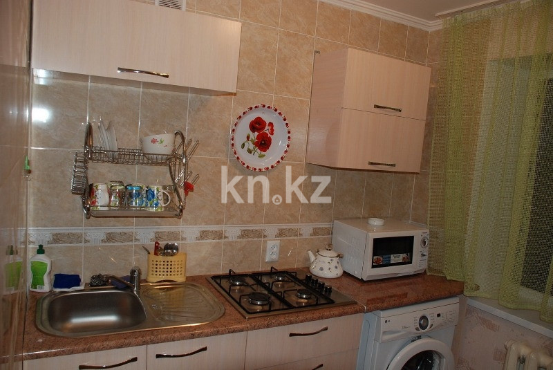 Аренда 2-комнатной квартиры посуточно, 43 м², ул. Ауэзова, дом  136 - ул. Тимирязева - Аренда  двухкомнатных квартир посуточно в Алматы фото 3 из 6