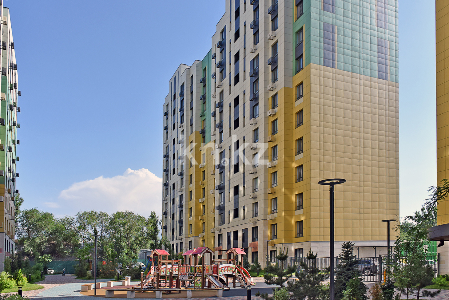 Продажа 2-комнатной квартиры, 64 м², пр. Райымбека, дом  351/1 в Алматы - фото 7