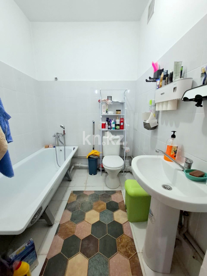 Продажа 2-комнатной квартиры, 67 м² в Алматы - фото 11