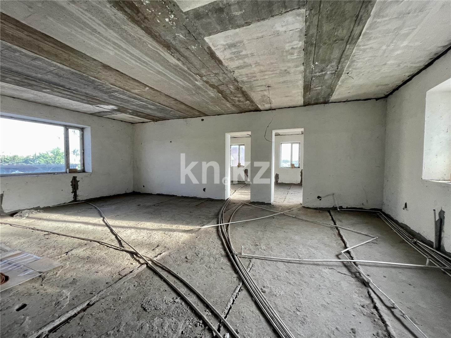 Продажа 7-комнатного дома, 279.3 м² - Продажа домов, коттеджей в Городе Караганды - страница 2 фото 9 из 9