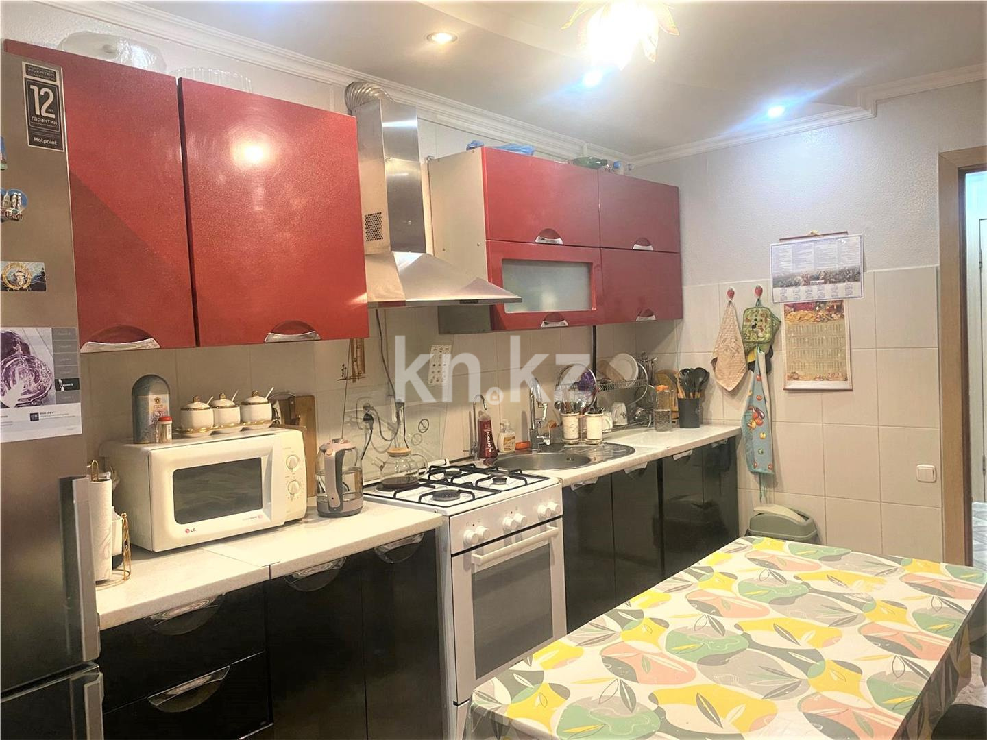 Продажа 3-комнатной квартиры, 62 м², мкр-н 19, дом  74 - Продажа квартир в Караганде фото 8 из 19