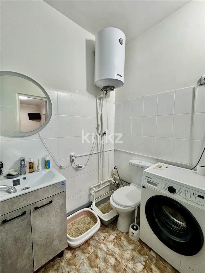 Продажа 1-комнатной квартиры, 48 м², пр. Шахтеров, дом  31б - Продажа  однокомнатных квартир в Караганде фото 18 из 27