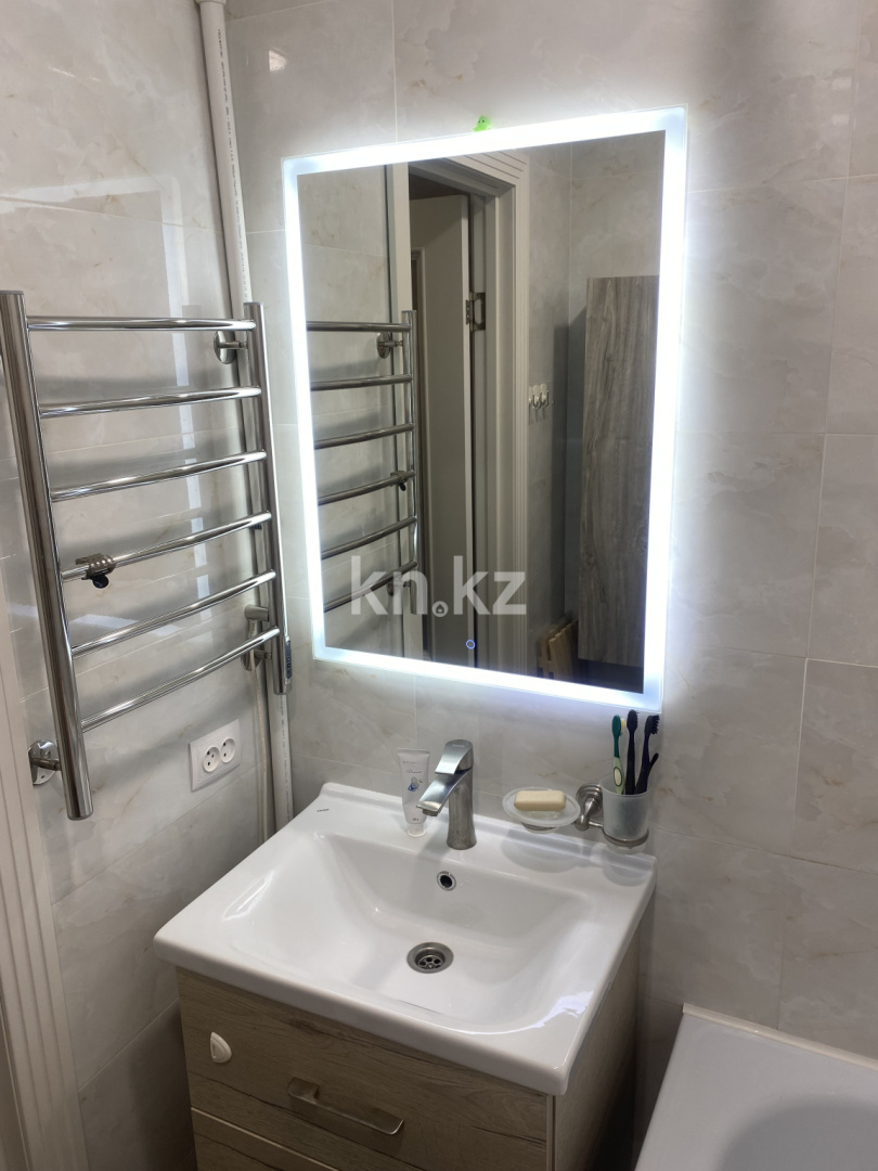 Продажа 2-комнатной квартиры, 54.2 м² - Продажа двухкомнатных квартир от собственников в Караганде - страница 4 фото 15 из 15