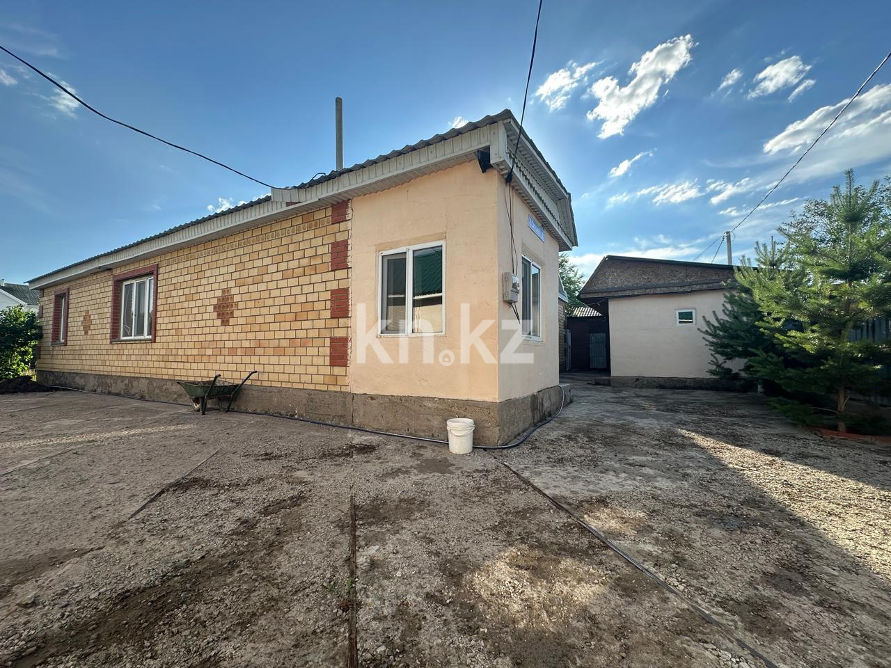 Продажа 5-комнатного дома, 169 м² - Продажа баз, складов и промышленной недвижимости в Атырау фото 2 из 34