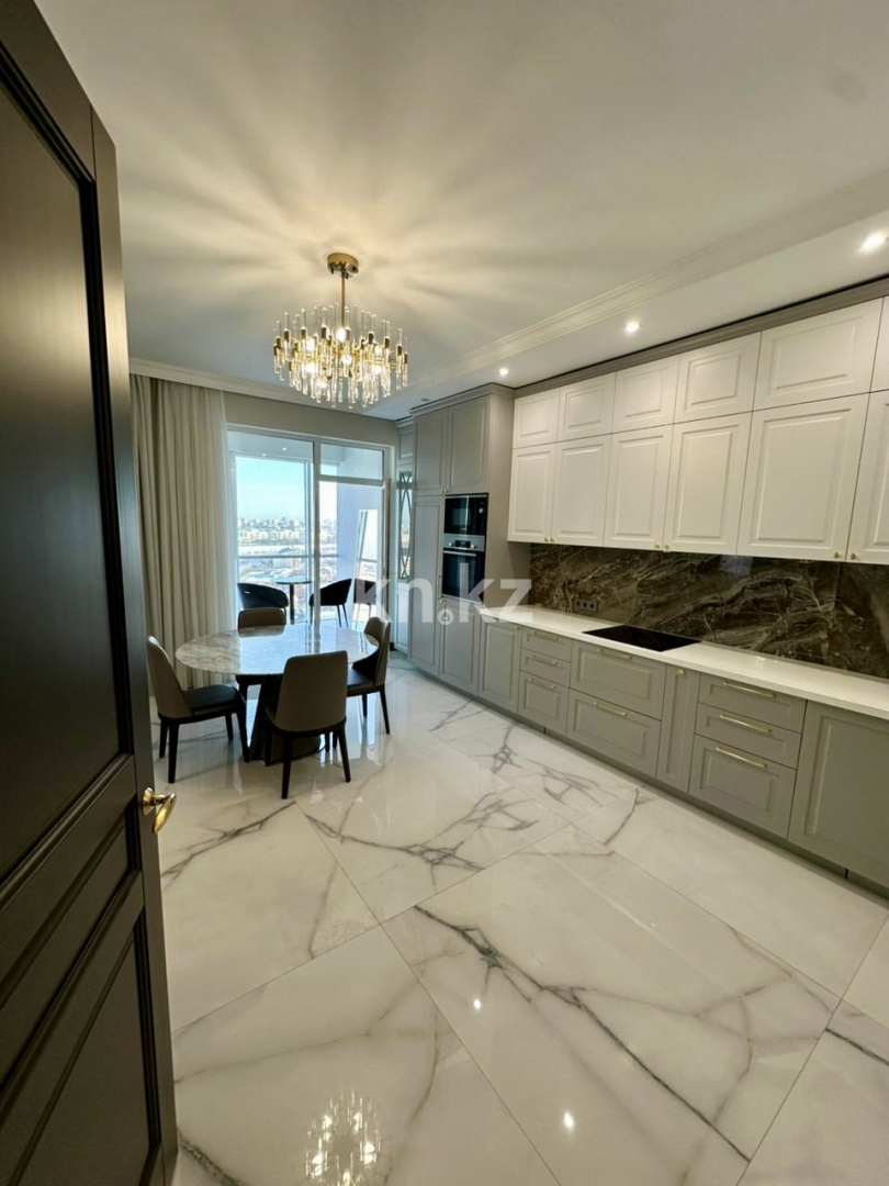 Продажа 4-комнатной квартиры, 170 м² - Продажа четырехкомнатных квартир от собственников в Астане - страница 13 фото 9 из 40