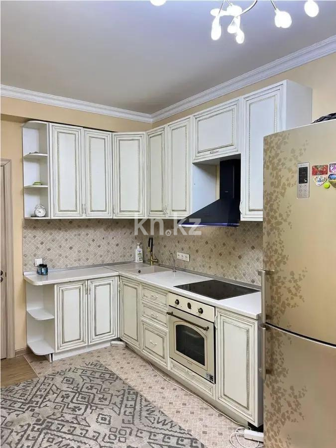 Продажа 3-комнатной квартиры, 107 м², ул. Толе би, дом  298/1 в Алматы - фото 4