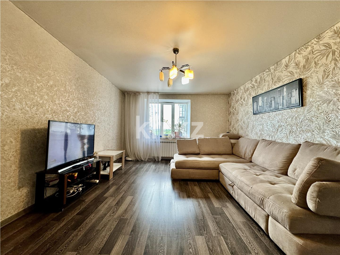 Продажа 2-комнатной квартиры, 58 м², ул. Анжерская, дом  39 - Продажа  двухкомнатных квартир в Караганде фото 1 из 25