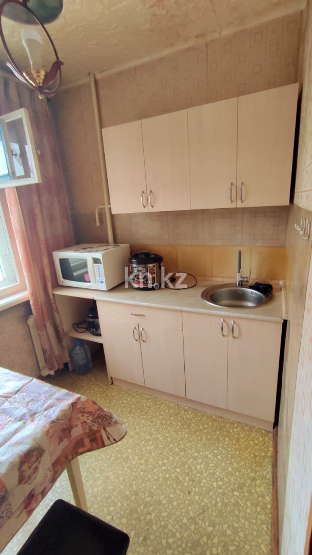 Аренда 1-комнатной квартиры, 32 м², ул. Ержанова, дом  21 - Аренда квартиры помесячно в Караганде фото 2 из 9