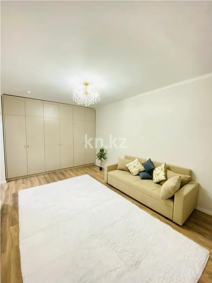 Продажа 1-комнатной квартиры, 35 м², ул. Е-915, дом  9 - Продажа квартир в Астане фото 1 из 5