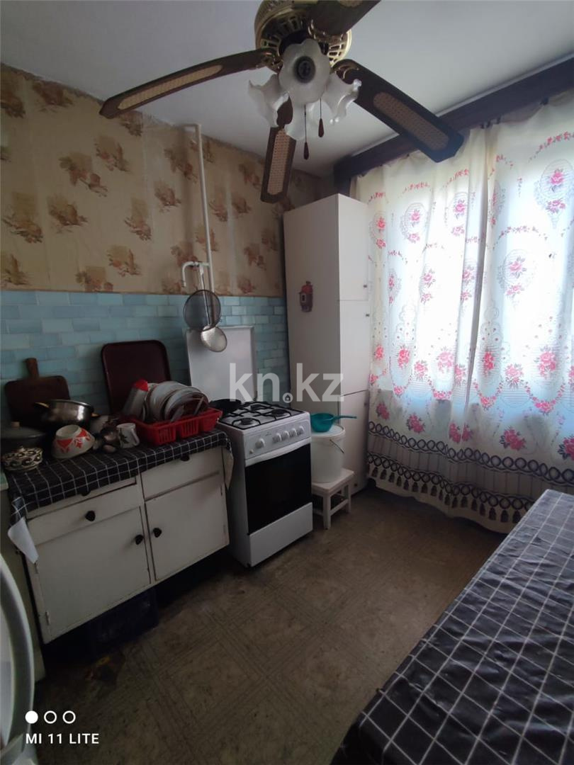 Продажа 3-комнатной квартиры, 65 м², ул. 70 квартал в Темиртау - фото 6