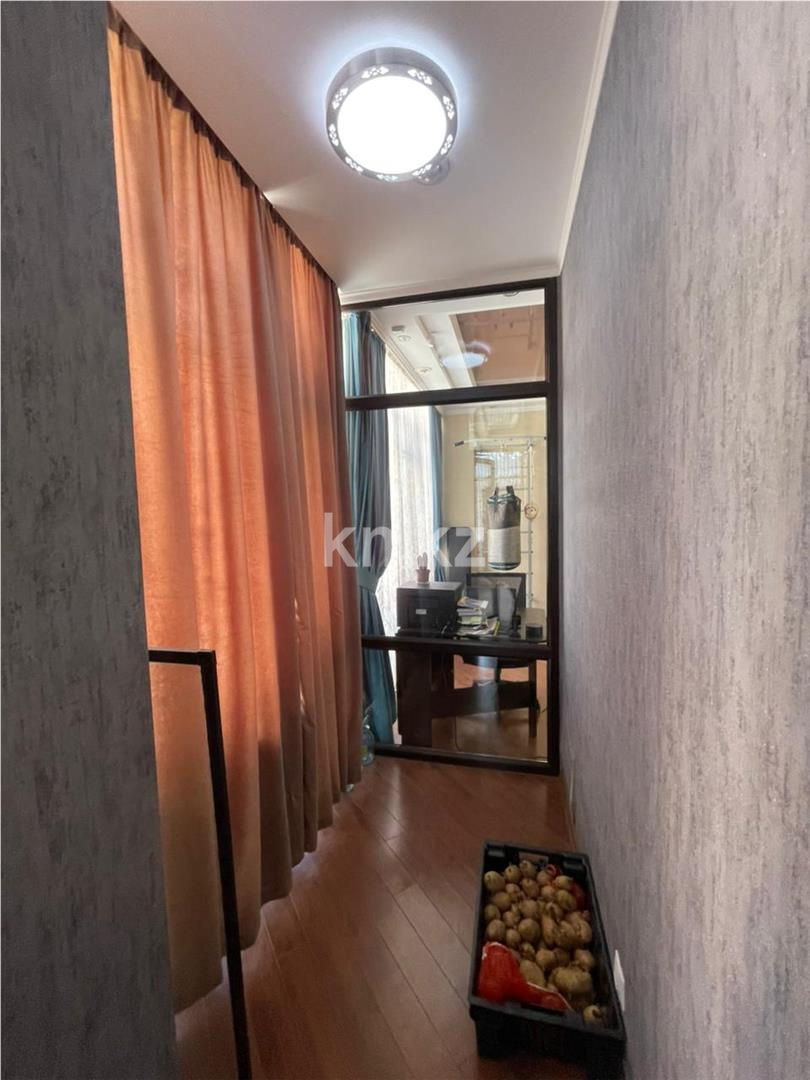 Продажа 4-комнатной квартиры, 178 м² в Караганде - фото 19