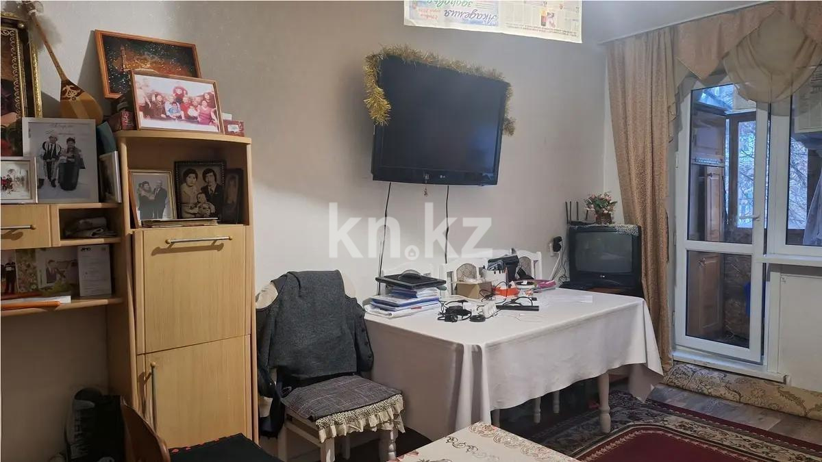 Продажа 2-комнатной квартиры, 45 м², мкр-н Восток-2, дом  15 в Караганде - фото 2