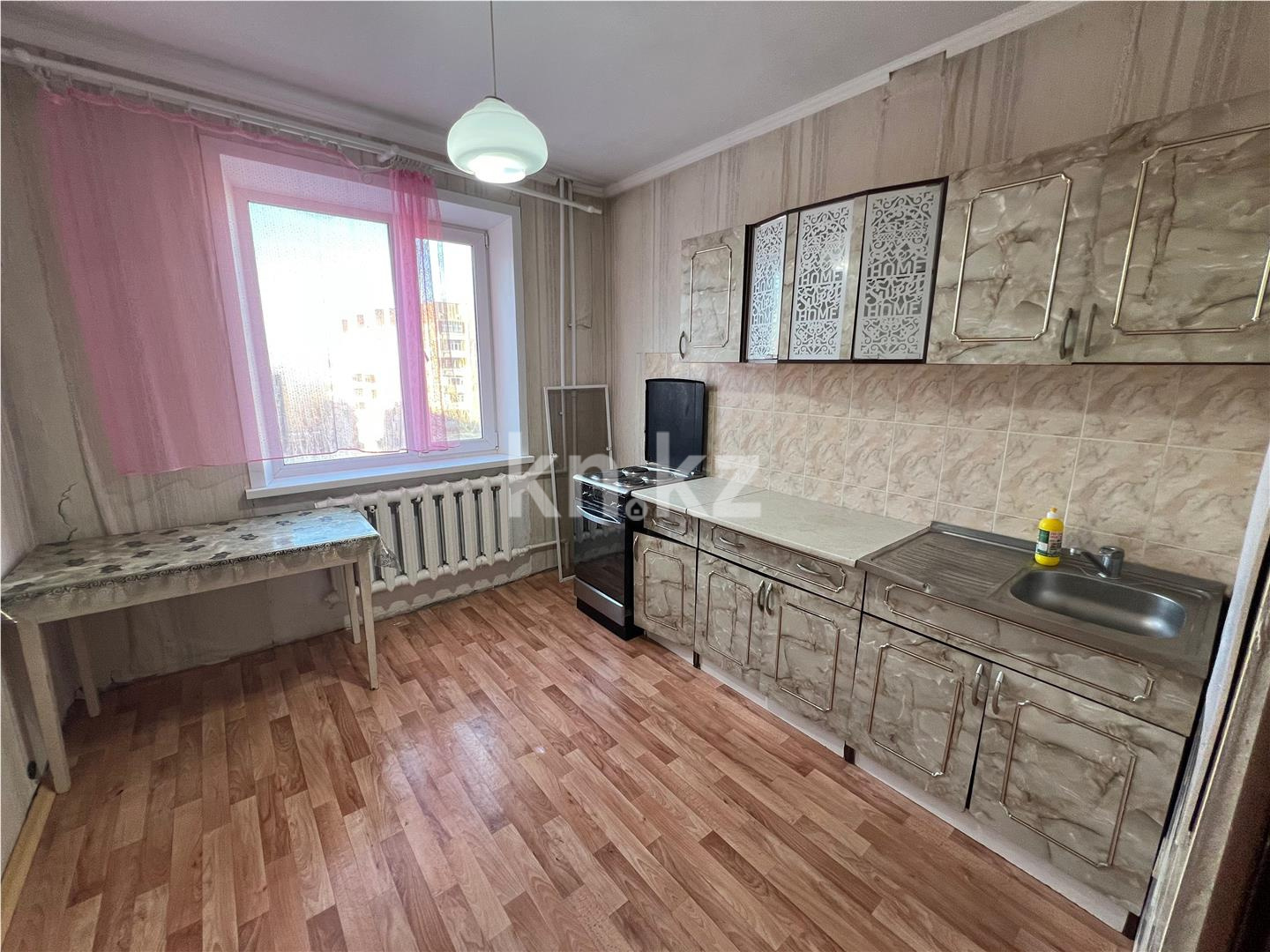 Продажа 3-комнатной квартиры, 63 м², мкр-н Голубые Пруды, дом  10 - Продажа  трехкомнатных квартир в Караганде фото 8 из 12