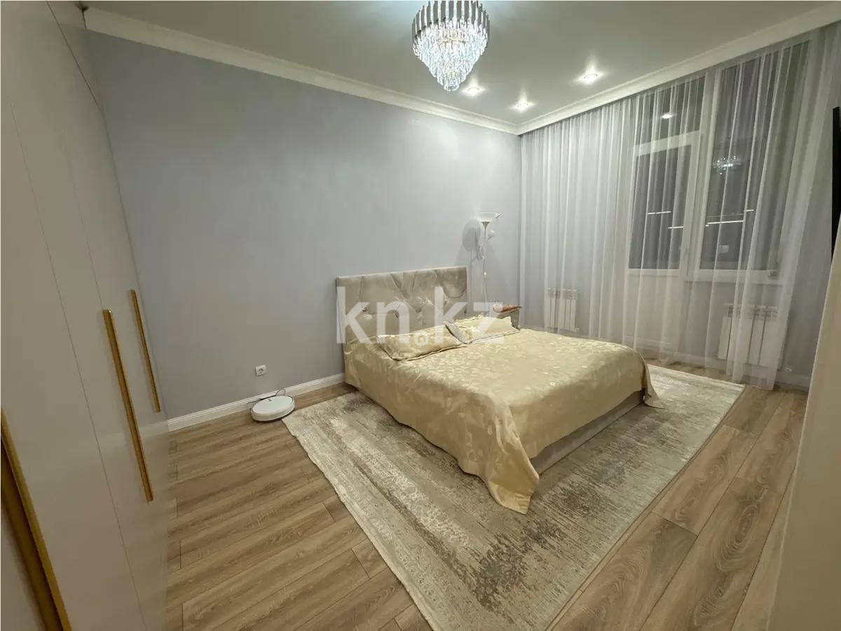 Продажа 3-комнатной квартиры, 60 м², ул. Толе би, дом  25/1 - Продажа  трехкомнатных квартир в Астане без посредников фото 1 из 5