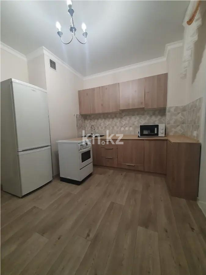 Продажа 2-комнатной квартиры, 60 м², пр. Тлендиева, дом  44/1 в Астане - фото 2