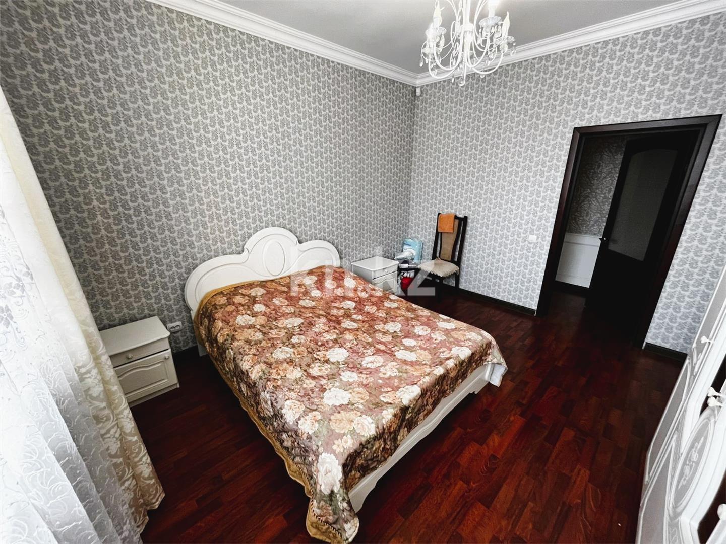 Продажа 9-комнатного дома, 370 м², Таугуль в Караганде - фото 12