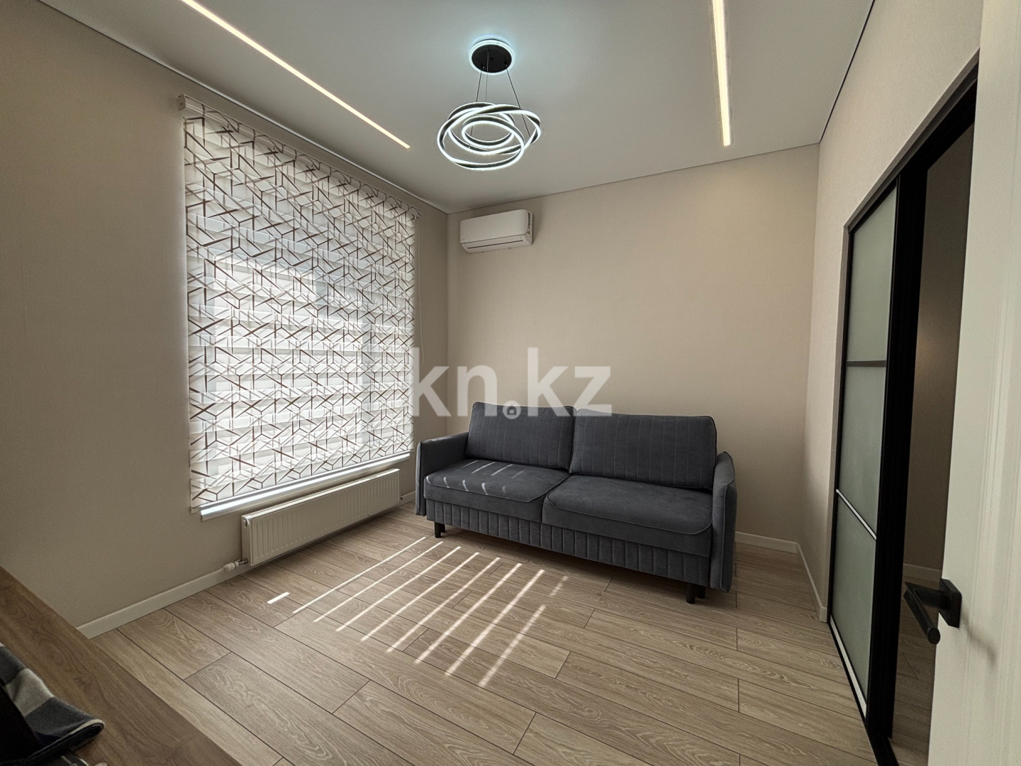 Продажа 2-комнатной квартиры, 40.2 м² - Продажа жилой и коммерческой недвижимости в Астане фото 9 из 18