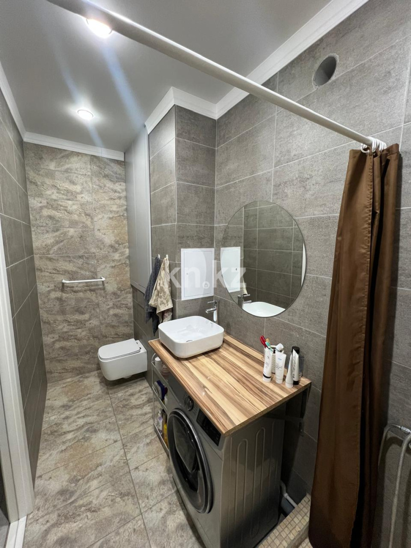 Продажа 2-комнатной квартиры, 61 м², ул. Муканова, дом  82 - Продажа квартир в Караганде с фото фото 6 из 8