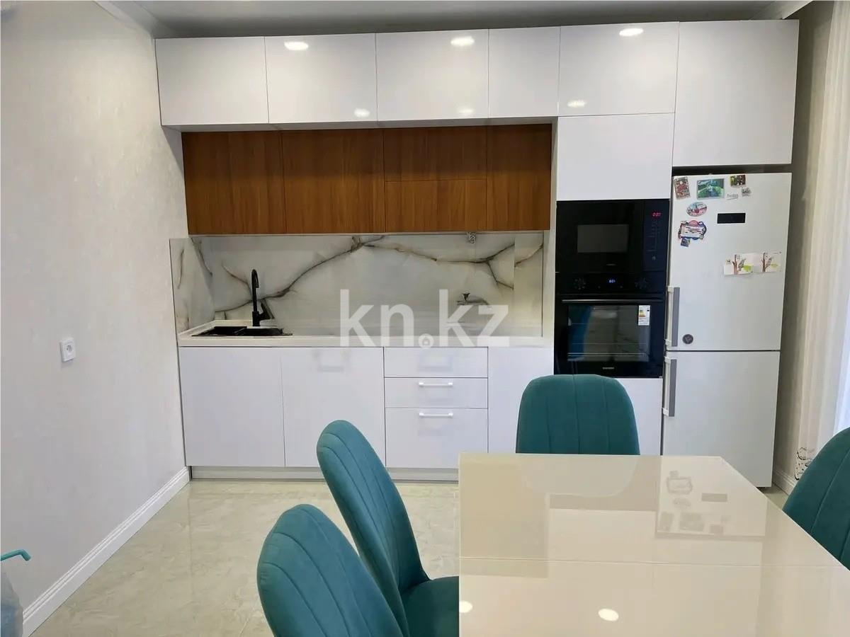 Продажа 5-комнатной квартиры, 120 м², мкр-н Голубые Пруды - Продажа квартир в Караганде фото 10 из 23