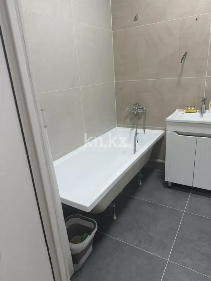 Продажа 1-комнатной квартиры, 40 м² в Алматы - фото 3