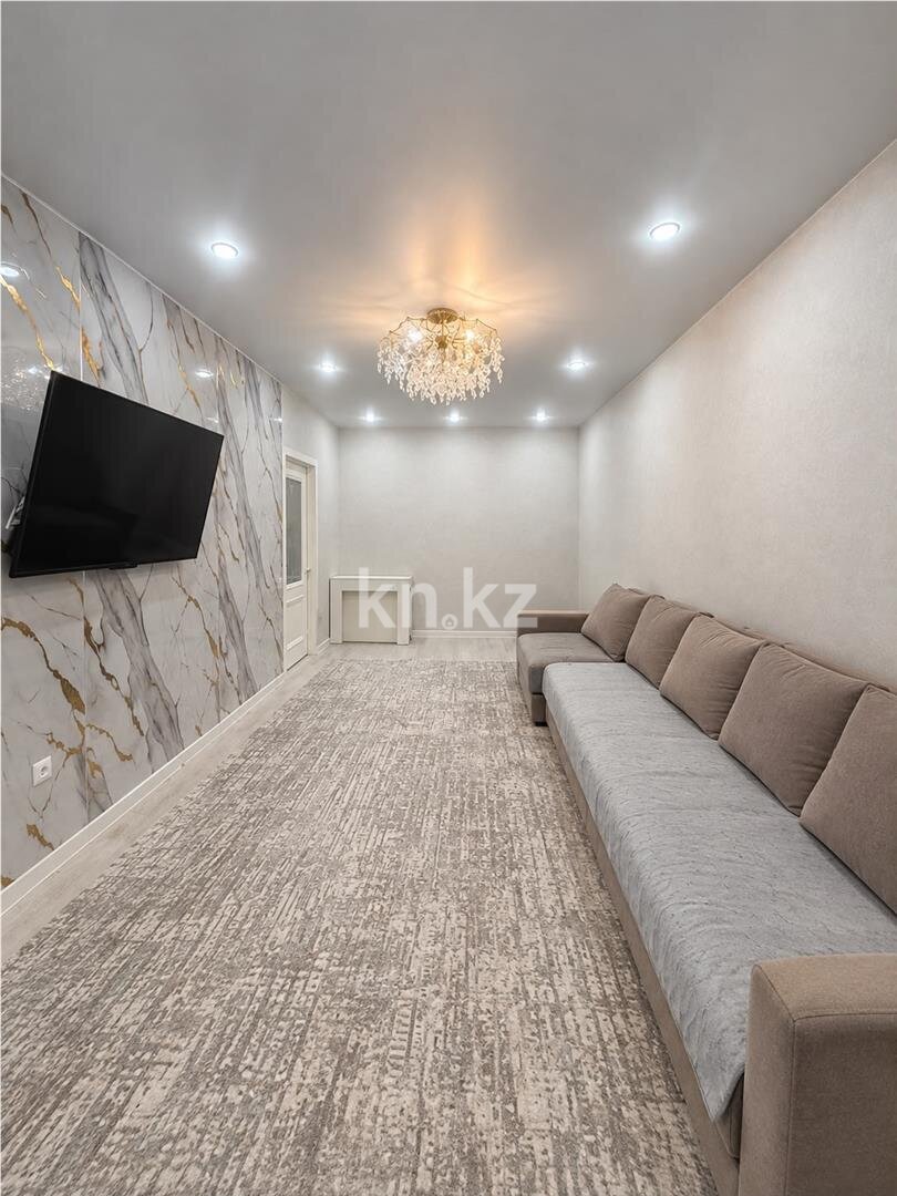 Продажа 2-комнатной квартиры, 65 м² в Караганде
