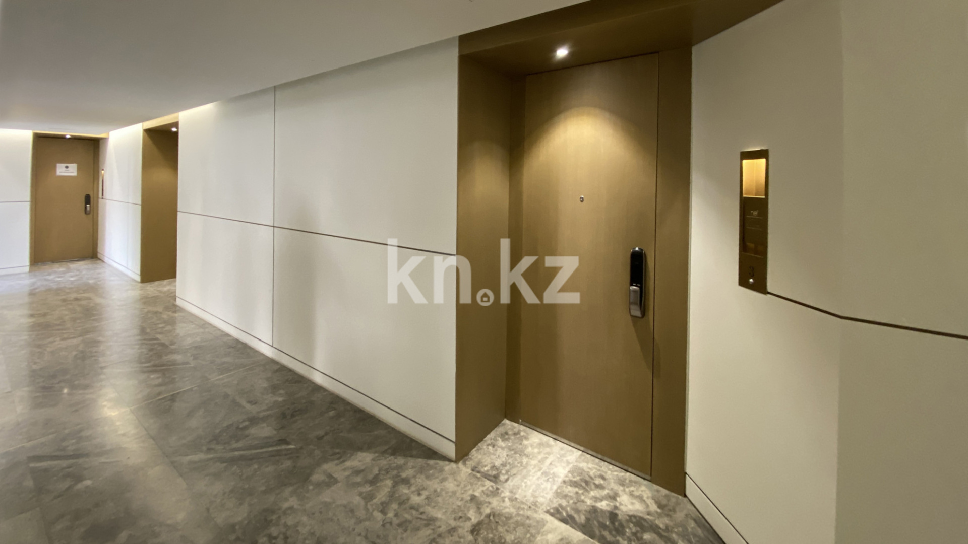 Продажа 2-комнатной квартиры, 72 м², ул. Култобе, дом  24/3 в Алматы - фото 17