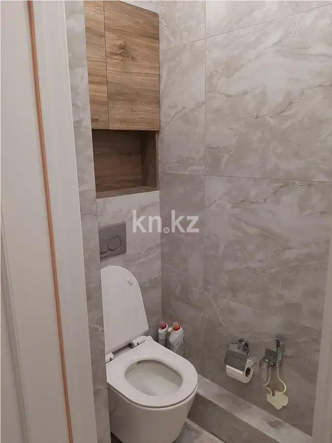 Продажа 2-комнатной квартиры, 55 м², мкр-н Коктем-3, дом  17 в Алматы - фото 6