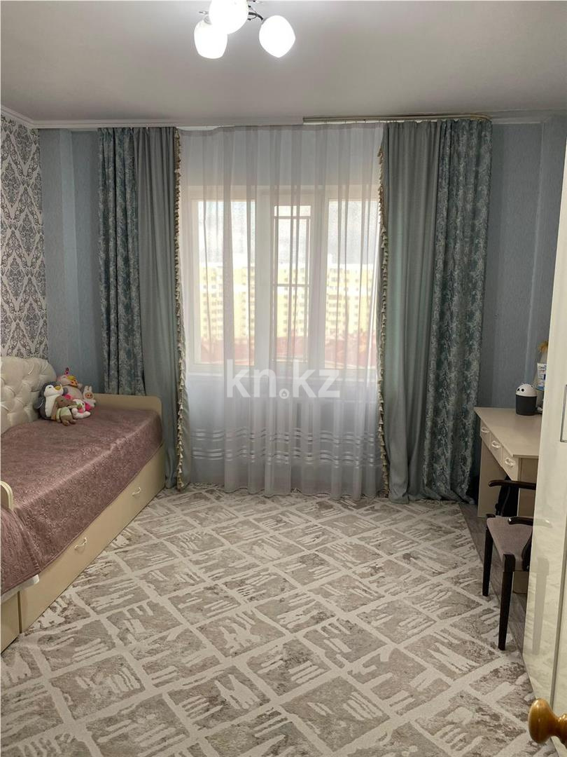 Продажа 3-комнатной квартиры, 80 м², ул. Сарыарка - Продажа квартир в Караганде фото 3 из 10