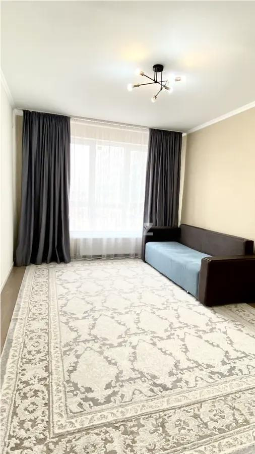 Продажа 3-комнатной квартиры, 70 м² - Продажа трехкомнатных квартир в блочном доме в Казахстане - страница 2 фото 1 из 3