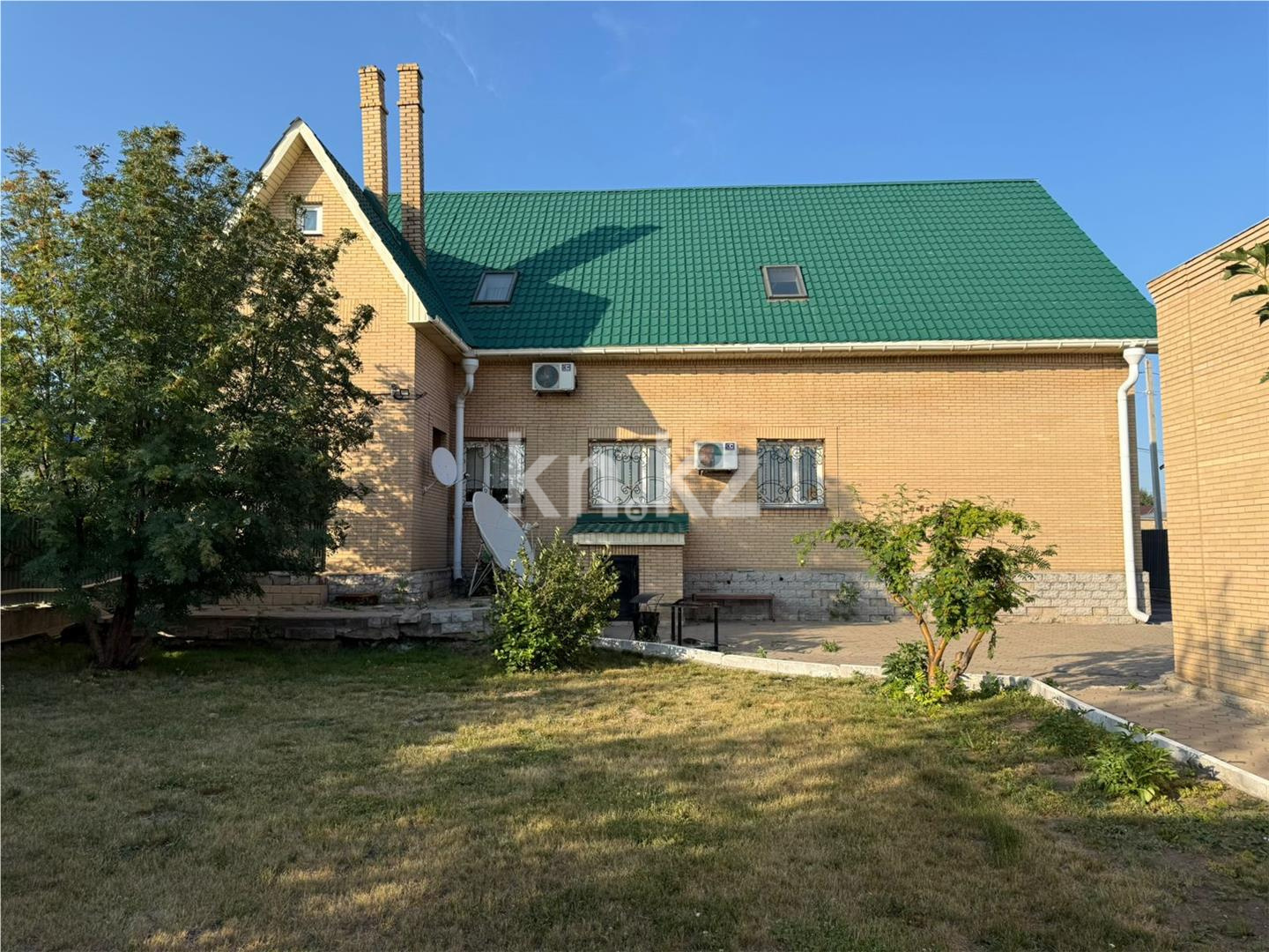 Продажа 6-комнатного дома, 257.8 м², ул. Щорса - Продажа домов, коттеджей в Темиртау фото 1 из 15