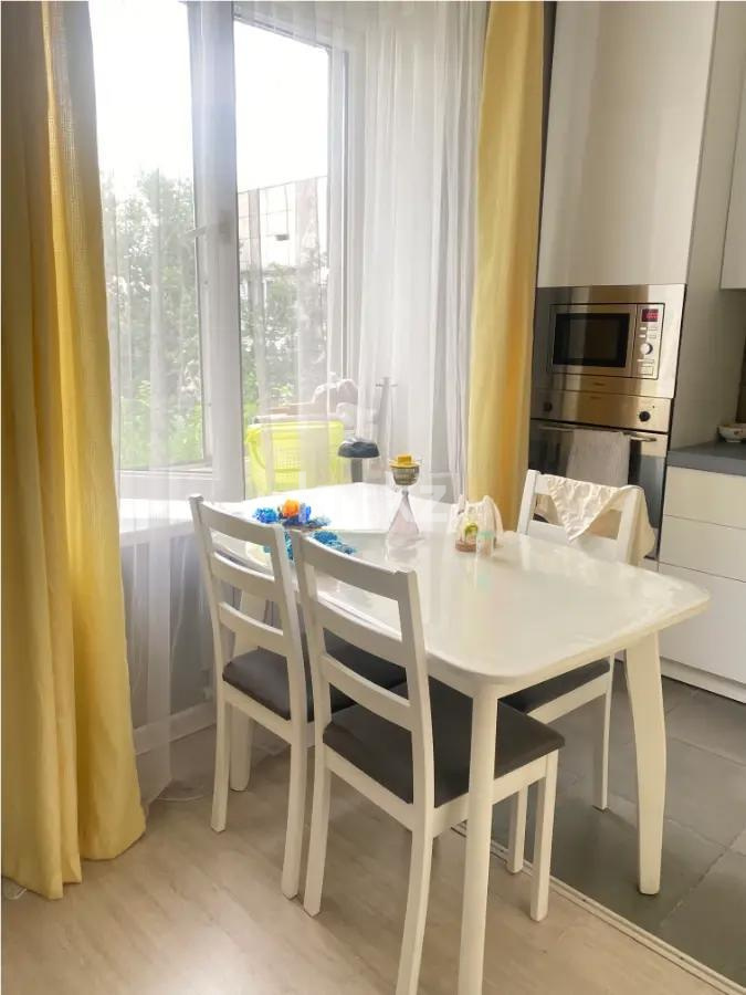 Продажа 3-комнатной квартиры, 71 м², ул. Радостовца, дом  152/2 в Алматы - фото 3