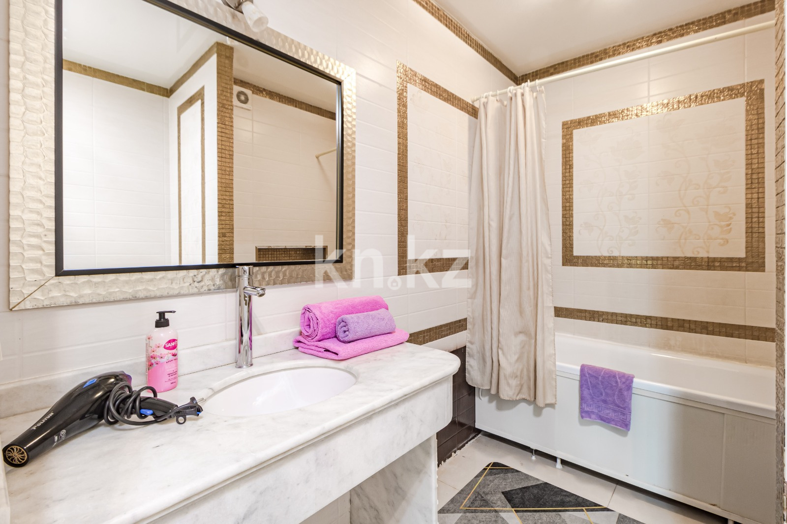 Аренда 4-комнатной квартиры посуточно, 156 м², ул. Достык, дом  5 - Аренда квартир посуточно в Астане без посредников фото 20 из 24