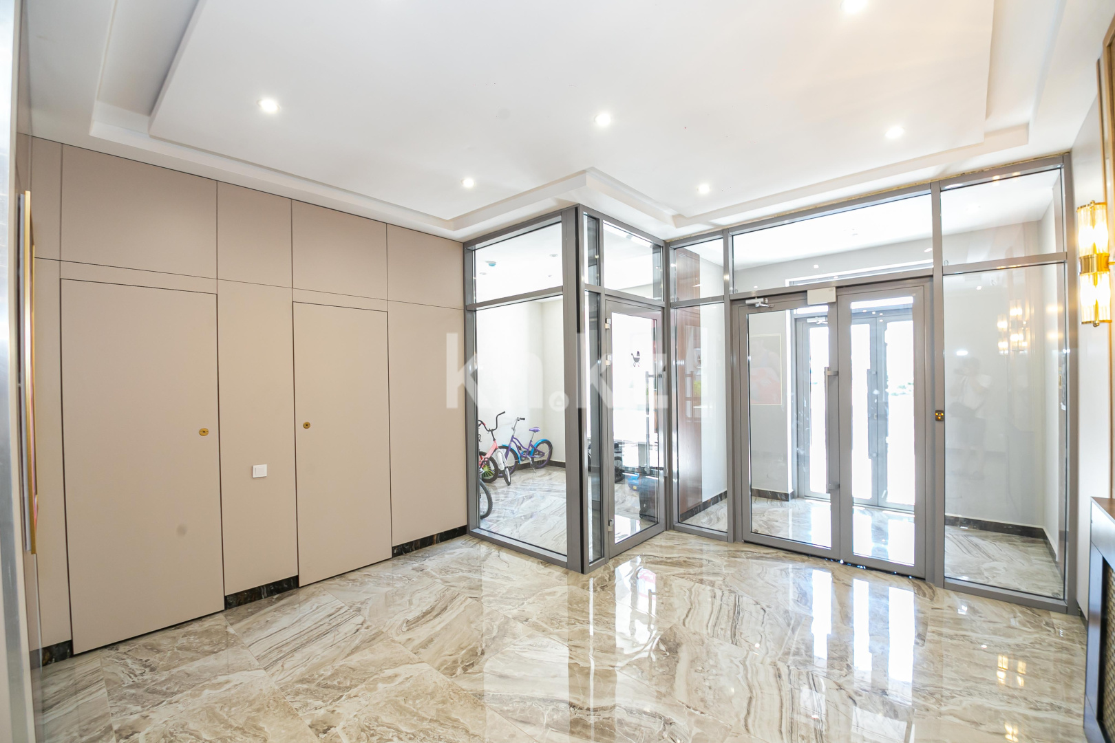 Продажа 2-комнатной квартиры, 63 м², пр. Кабанбай батыра, дом  45/3 в Астане - фото 23