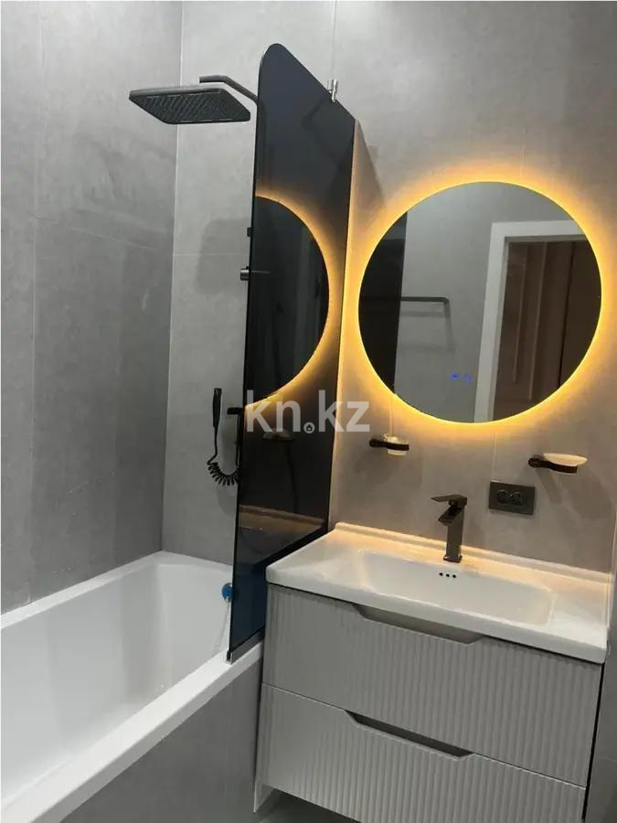 Продажа 2-комнатной квартиры, 52 м², ул. Утепова, дом  31 в Алматы - фото 4