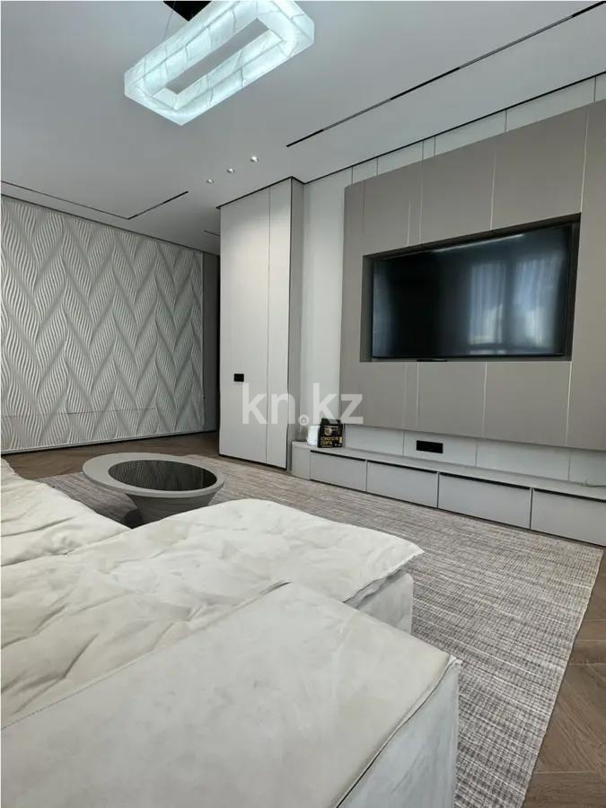 Продажа 4-комнатной квартиры, 123 м² в Астане