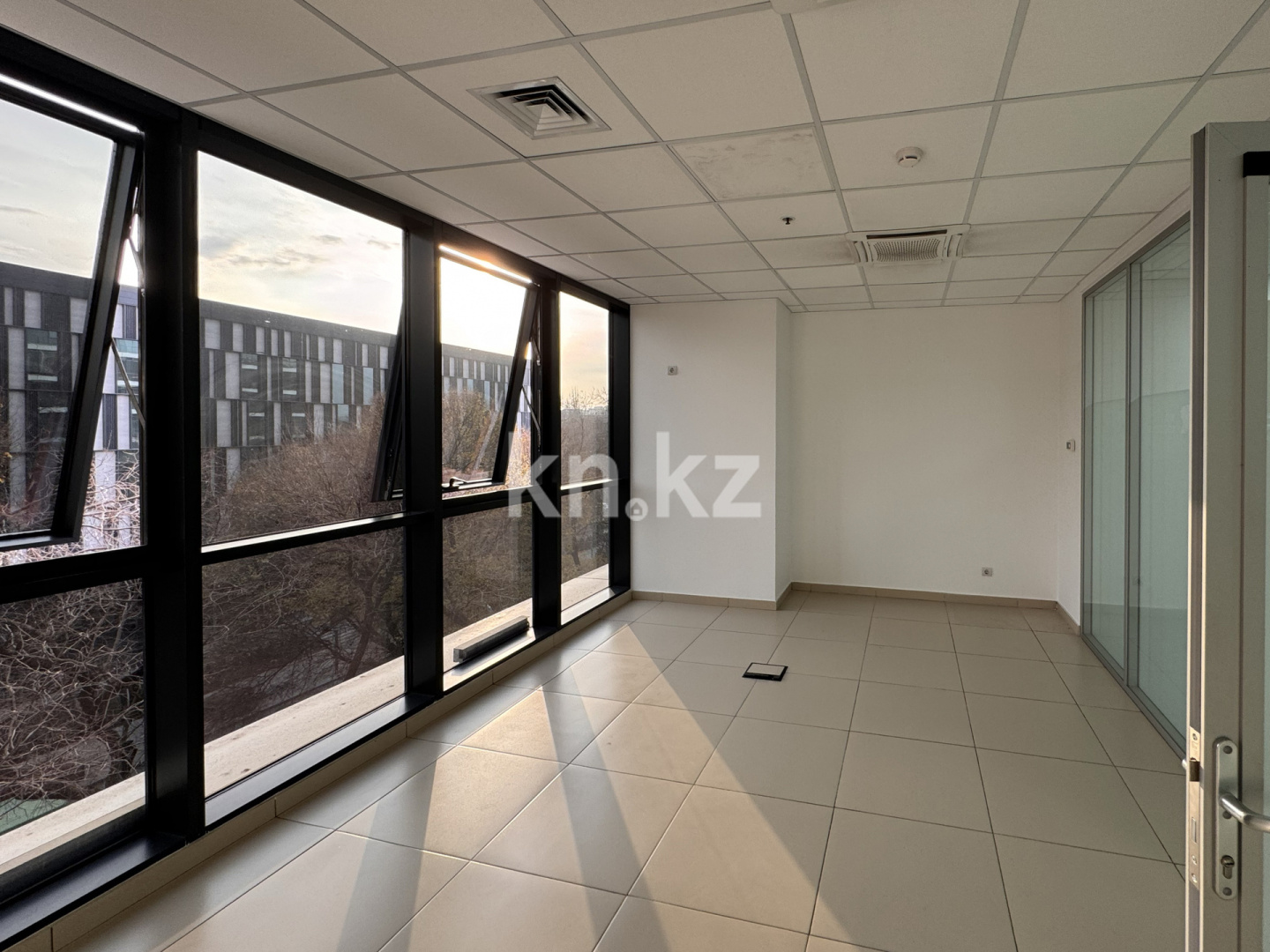 Аренда , пр. Абылай хана, дом  53 - Продажа квартир в Алматы фото 6 из 12