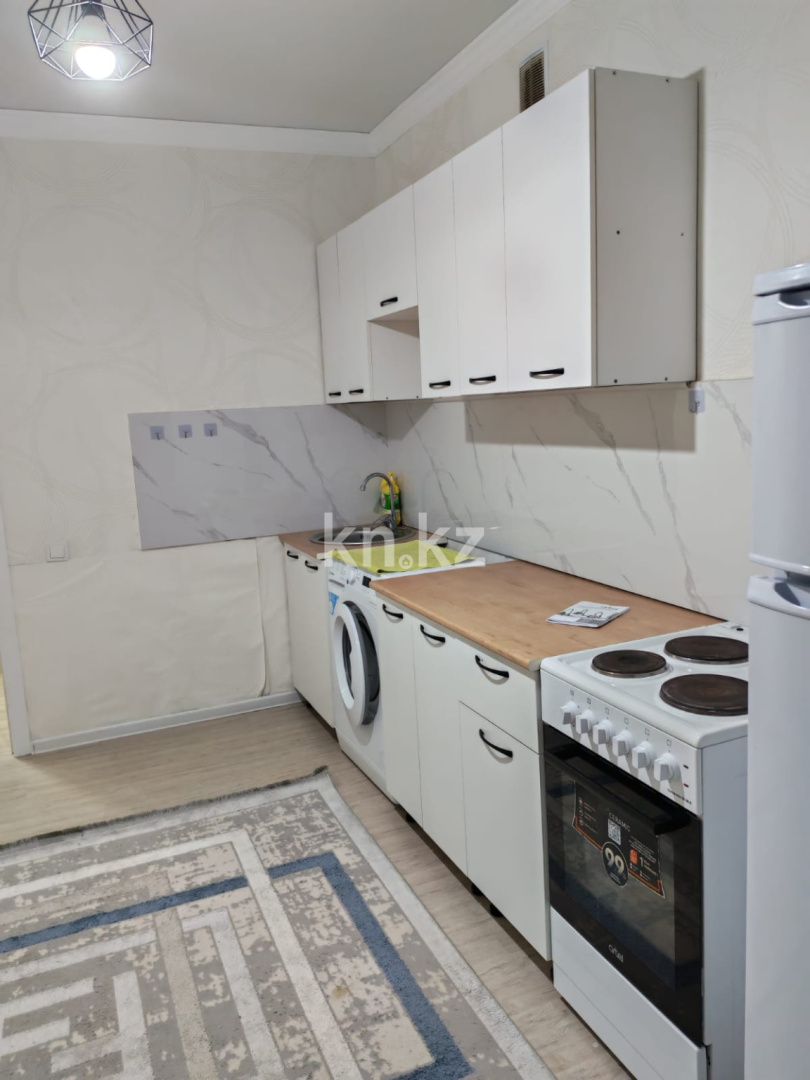 Аренда 1-комнатной квартиры, 38 м², ул. Бейбарыс Султан, дом  25а - Аренда квартиры помесячно в Астане фото 2 из 9