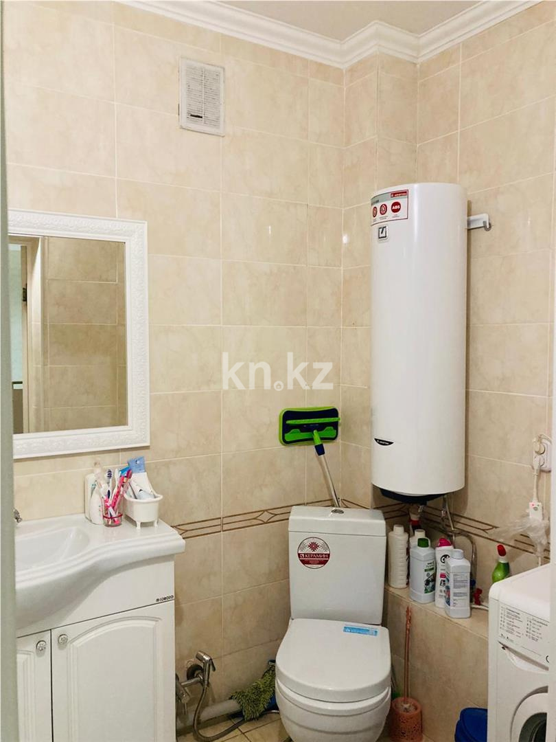 Продажа 5-комнатной квартиры, 179 м², мкр-н Голубые Пруды - Продажа  пятикомнатных квартир в Караганде фото 15 из 28